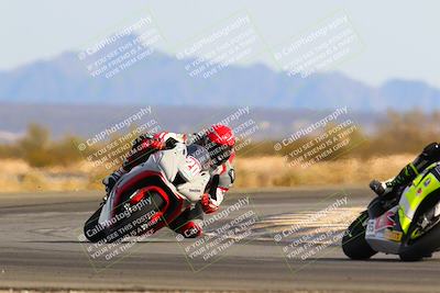 media/Feb-27-2022-CVMA (Sun) [[a3977b6969]]/Race 13 Supersport Open/